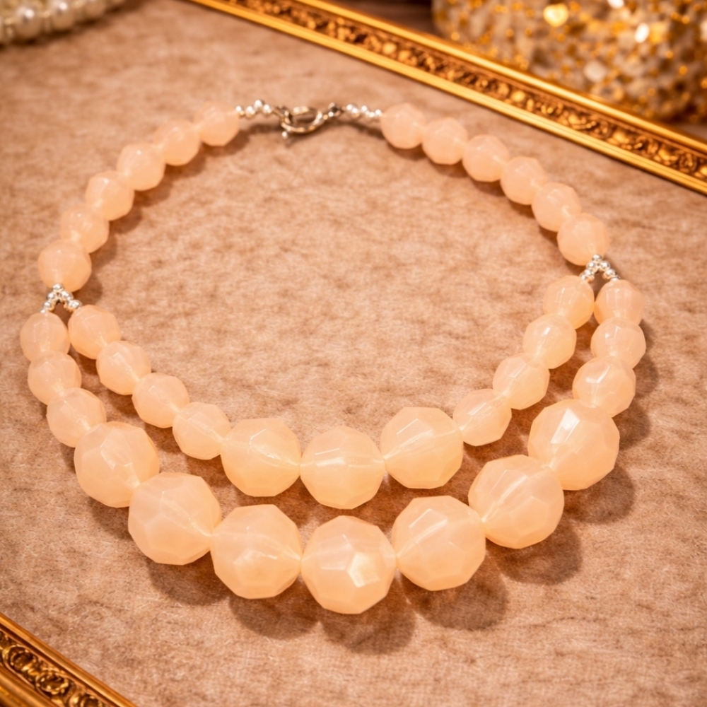 Vintage Chunky Blush Peach Beaded Lucite Necklace